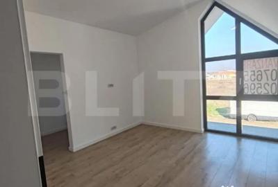 Casă cu 4 camere cu Teren 393 Mp în Urseni - 5