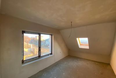Casa individuala de 4 camere, 117 mp, 440 mp teren, zona Voronet - 13