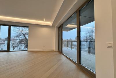 Apartament cu 3 camere semidecomandat în Băneasa - 18