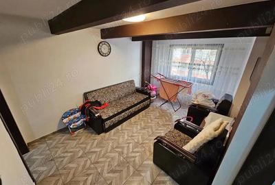 Apartament cu 2 camere semidecomandat în Teiul Doamnei - 3