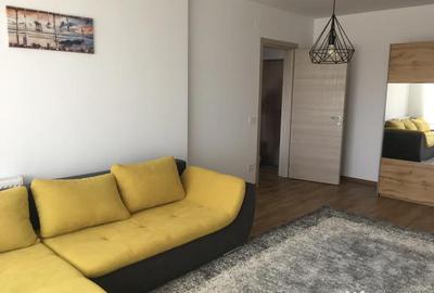 Apartament cu 2 camere decomandat în Central - 2
