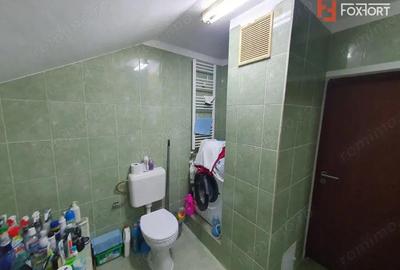 Apartament cu 2 camere nedecomandat, mobilat în Central