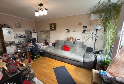 Apartament cu 3 camere decomandat în Malu Roșu - 3