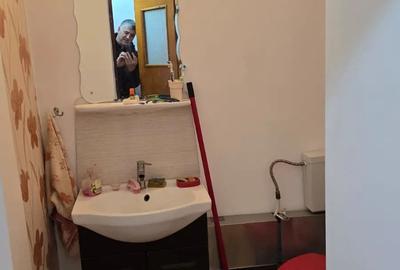 Inchiriez apartament drumul taberei - 7