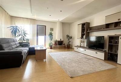 Casă individuală cu 5 camere cu Canalizare în Central - 4