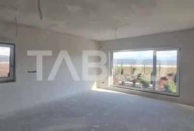 Casă cu 4 camere cu Teren 490 Mp în Central - 8