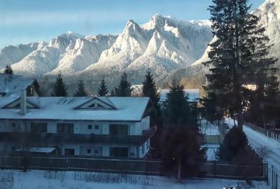 Apartament cu 3 camere semidecomandat în Central - 10