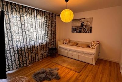 Apartament cu 2 camere, 1 Mai Insula - 6