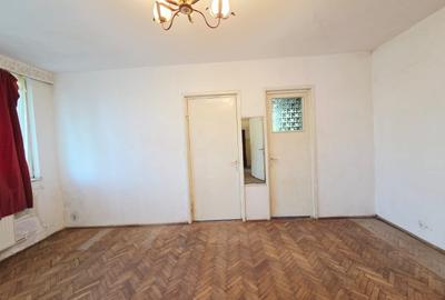 NOU PE PIATA !!! Apartament cu potential format din 2 camere si 2 balcoane - 4