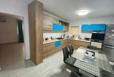 Apartament cu 3 camere decomandat, mobilat în 13 Septembrie - 1