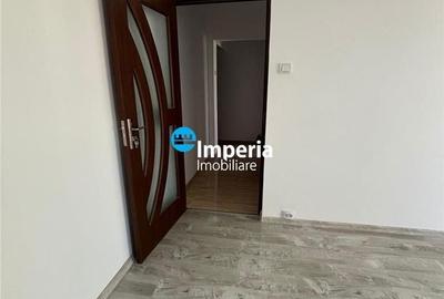 Apartament cu 3 camere nedecomandat în Alexandru cel Bun