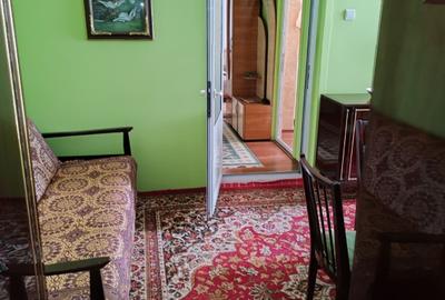 De vânzare apartament 3 camere – Țiglina I, etaj 2 - 4