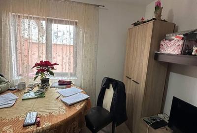 Casă cu 6 camere cu Teren 300 Mp în Central - 3