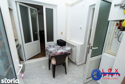 Casă cu 2 camere cu Teren 76 Mp în Central - 12