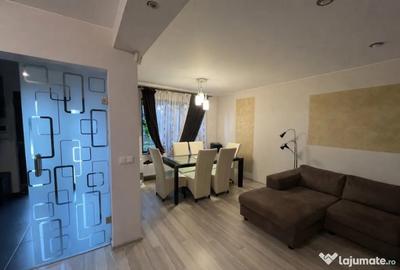 Casă cu 7 camere cu Teren 375 Mp în Central - 3