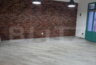 Spațiu comercial, de 70 mp, în Central - 2