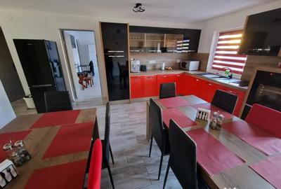 Casă cu 5 camere în Iod - 17
