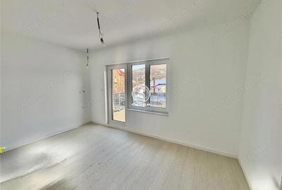 Casă cu 2 camere cu Teren 600 Mp în Miroslava - 3