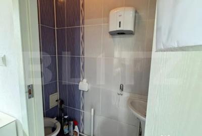 Spațiu comercial, de 84 mp, în Central - 1