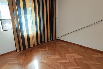 Apartament cu 3 camere decomandat în 13 Septembrie - 6
