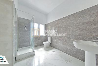 Casă individuală cu 7 camere cu Canalizare în Vladimirescu - 3