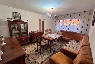 Apartament cu 3 camere semidecomandat în Central - 5