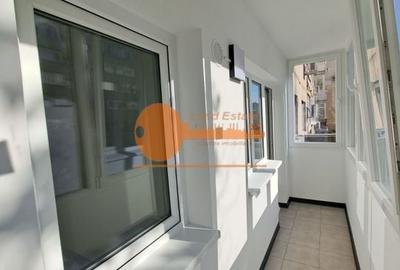 Garsoniera Lujerului-Veteranilor ( 1981-bloc mixt-3min metrou) - 2