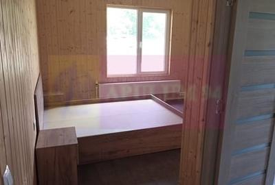 Casă cu 4 camere în Central - 3