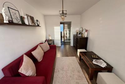 Apartament cu 3 camere decomandat în Independenței