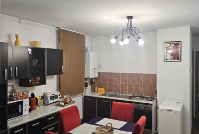 Apartament cu 3 camere decomandat în Dâmbu Pietros - 1