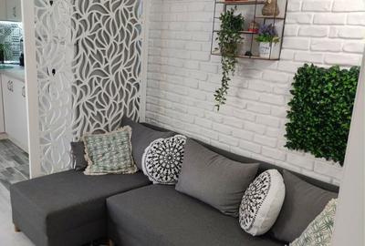 Apartament cu 2 camere decomandat în Central - 2