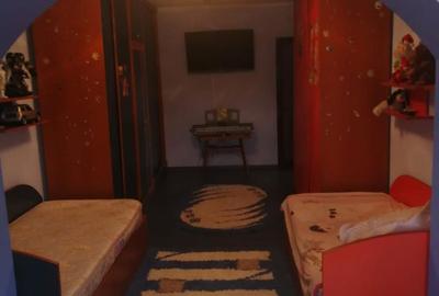 Casă cu 4 camere în Nicolae Bălcescu - 5