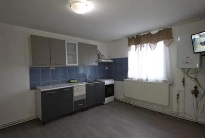 Casă cu 4 camere cu Canalizare în Ștefăneștii de Jos - 17