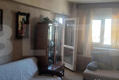 Apartament cu 3 camere decomandat în Turda