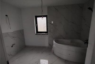 Duplex cu 3 camere cu Canalizare în Aeroport - 10