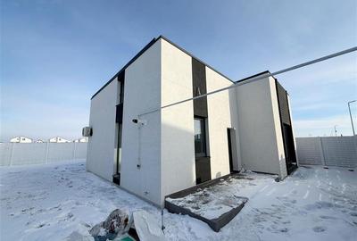 Casă cu 3 camere cu Teren 300 Mp în Berceni