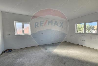 Casă cu Teren 1439 Mp în Darova - 5