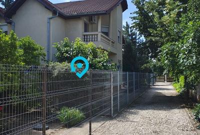 Casă individuală cu 5 camere cu Canalizare în Central - 27