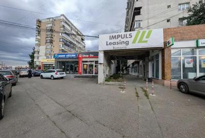 Spațiu comercial, de 76 mp, în Central - 7