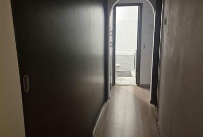 Apartament cu 3 camere decomandat în Crângași - 3