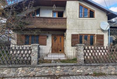 Casă cu 4 camere nedecomandat cu Teren 556 Mp în Central - 6