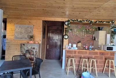 Casă cu 6 camere cu Teren 220 Mp în Central - 9