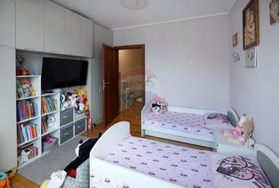 Apartament cu 3 camere semidecomandat, mobilat în Andrei Mureșanu - 10