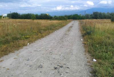 Teren de 1100 mp, în Exterior Vest