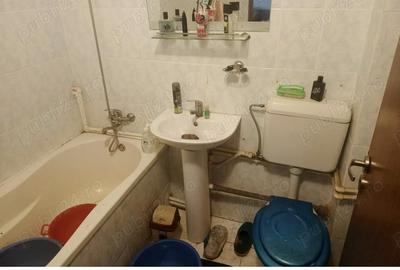 Garsonieră decomandată în Central - 9