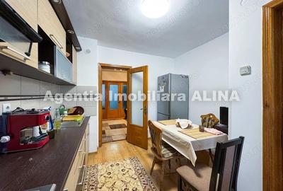 Apartament 3 camere in Mun. Deva, Str. Cuza Voda, Jud. HD, decomandat, 66 mp, etaj 1. - 9