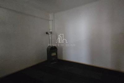 Casă individuală cu 13 camere cu Canalizare în Central - 16