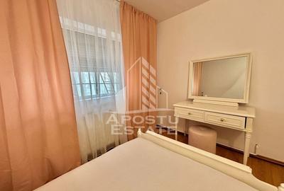 Apartament cu 3 camere semidecomandat, mobilat în Aradului - 11