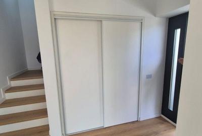 Casă cu 4 camere cu Teren 204 Mp în Palazu Mare - 2