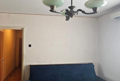 Apartament cu 3 camere semidecomandat în Titan - 10